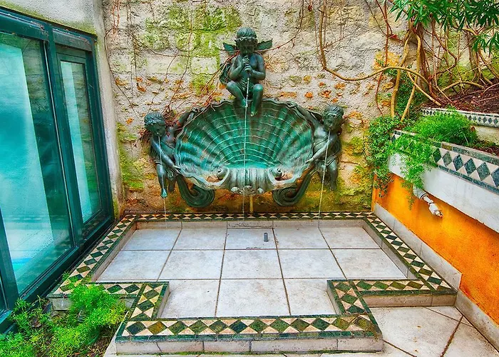 Paris-oasis Montmartre * Paris